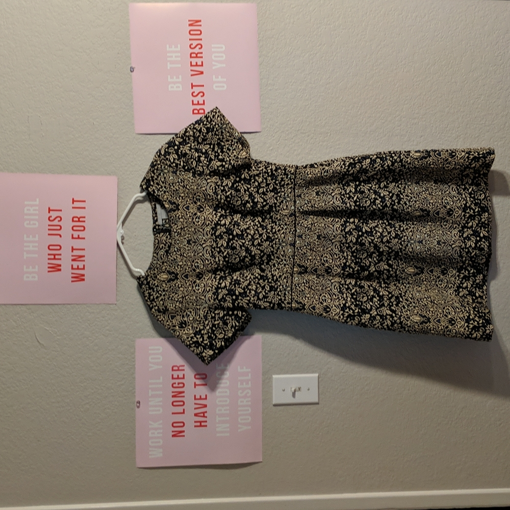 Peplum dress with pockets